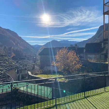 Jack's Nest Apartman